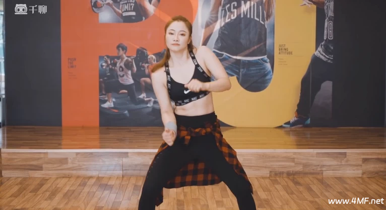 【学养生】小S、袁姗姗力荐:极速减脂尊巴热舞操-免费杂货铺